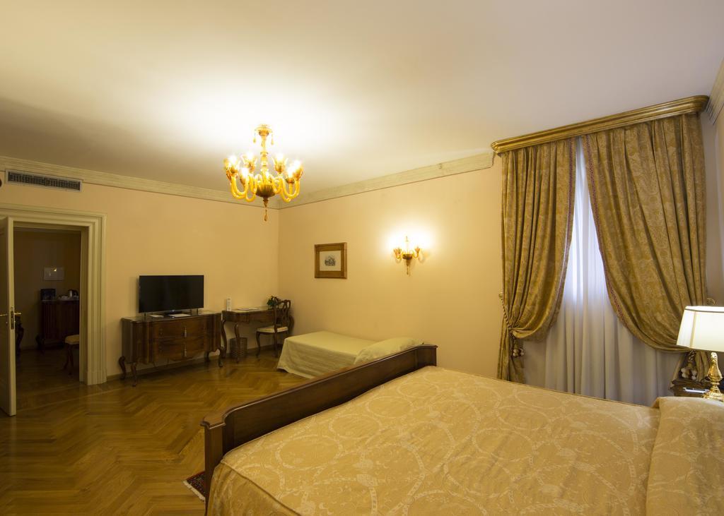 Villa Fenaroli Palace Hotel Rezzato Kültér fotó