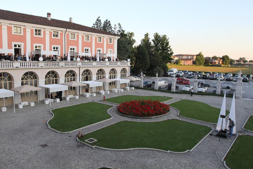 Villa Fenaroli Palace Hotel Rezzato Kültér fotó