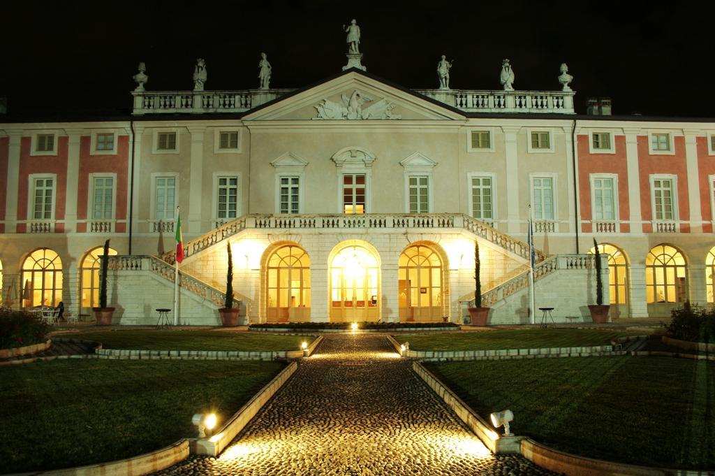 Villa Fenaroli Palace Hotel Rezzato Kültér fotó